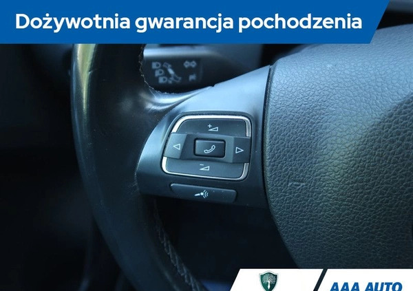 Volkswagen Tiguan cena 50000 przebieg: 179763, rok produkcji 2013 z Cieszanów małe 301